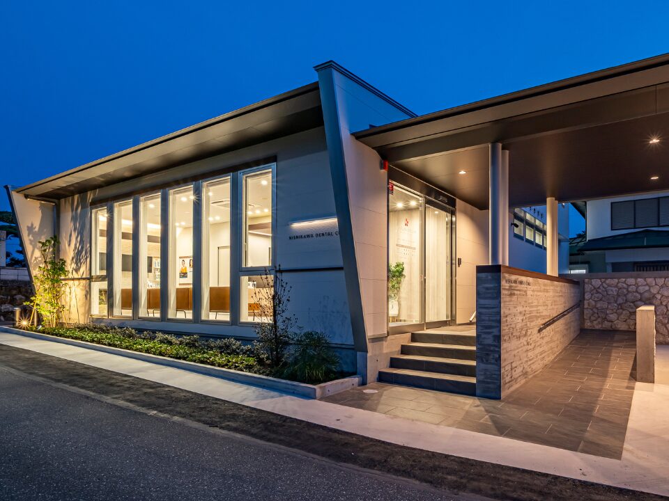 西川デンタルクリニック外観